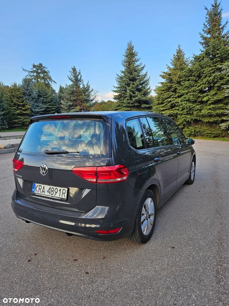 Volkswagen Touran - 7