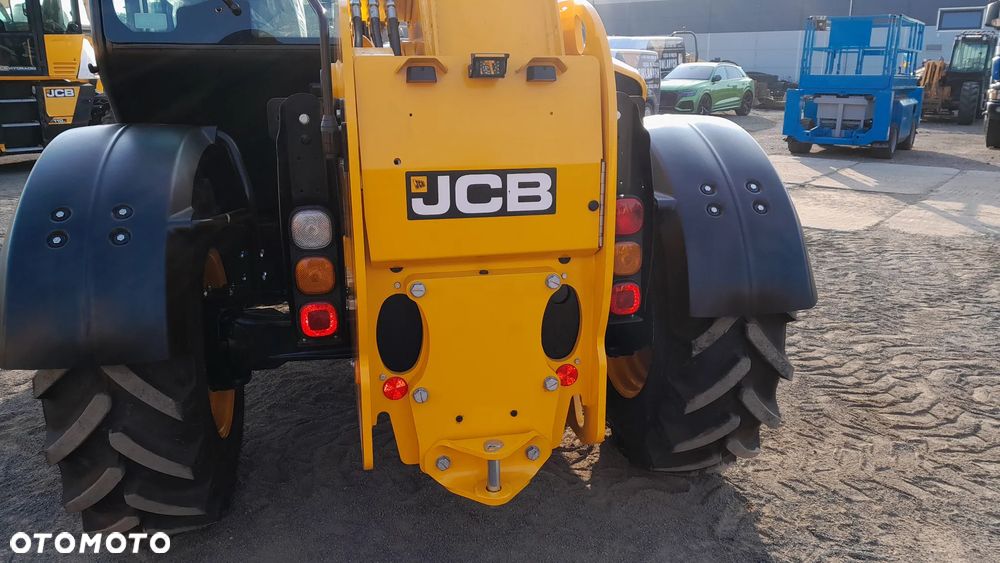JCB 531-70 - 13