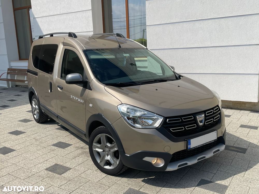 Dacia Dokker 1.5 Blue dCi Stepway - 1