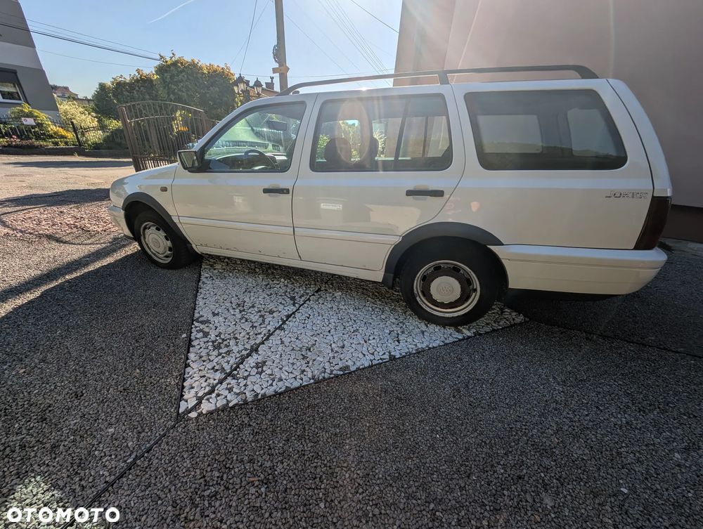 Volkswagen Golf 1.9 GL TDI - 2