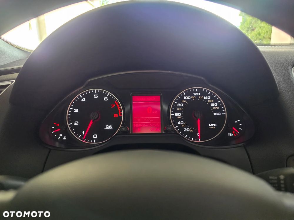 Audi Q5 3.2 FSI Quattro S tronic - 15