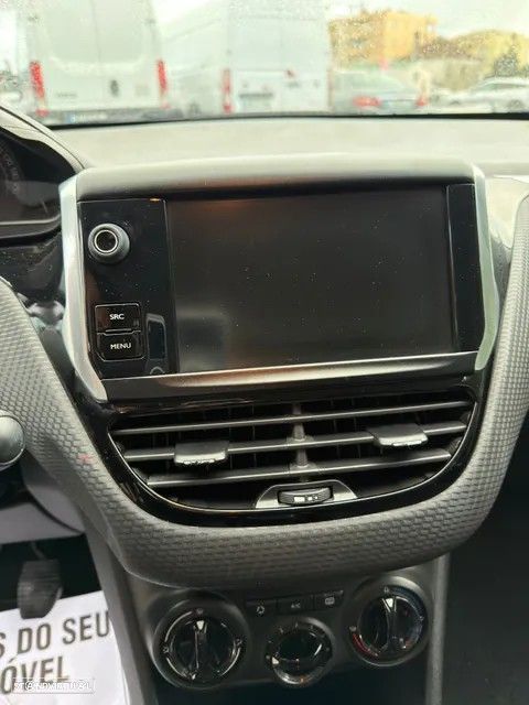 Peugeot 2008 1.2 PureTech Active - 20