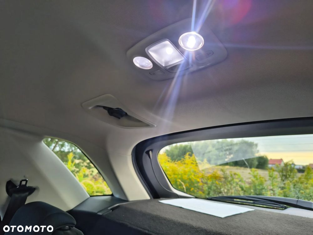 Citroën C4 Picasso 1.6 BlueHDi MoreLife S&S - 17