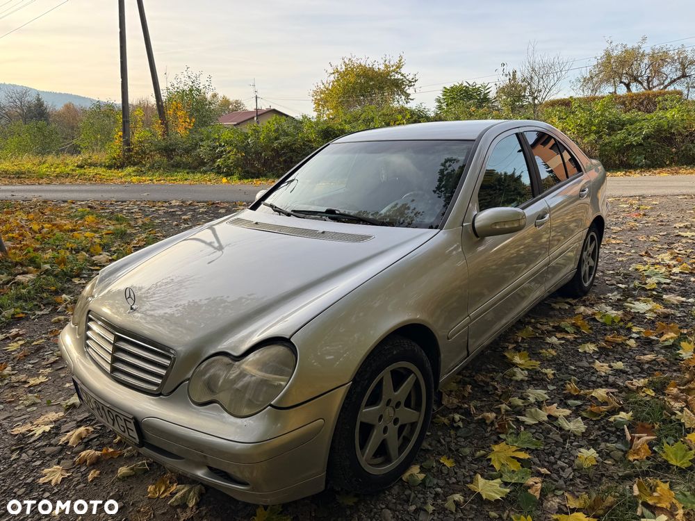 Mercedes-Benz Klasa C - 2