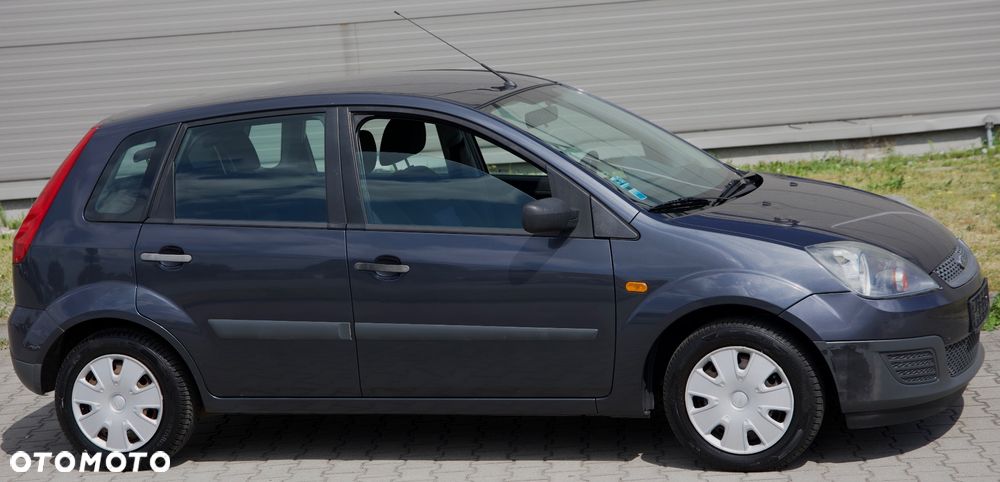Ford Fiesta 1.3 - 6