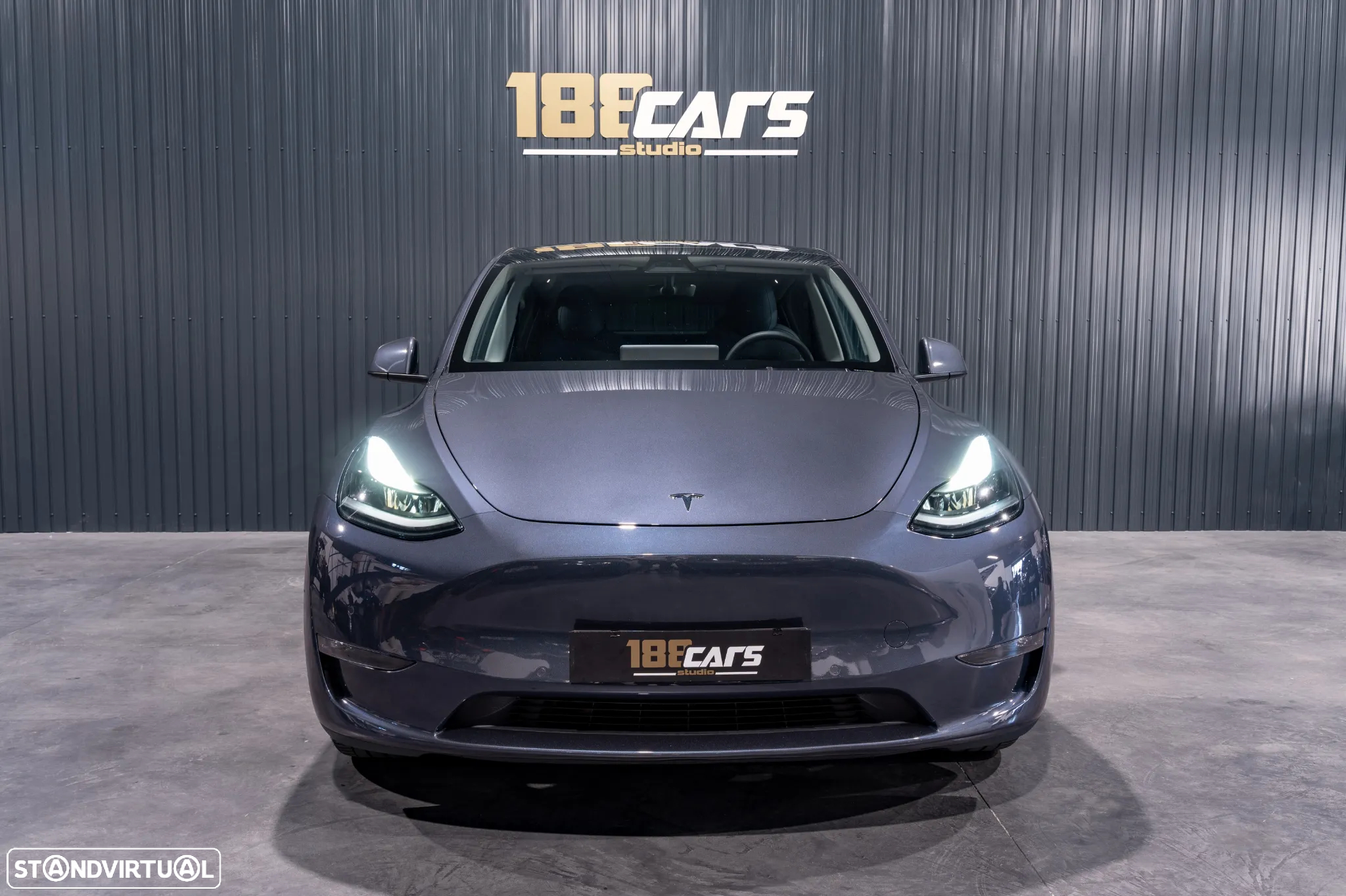 Tesla Model Y Long Range Dual Motor AWD - 2