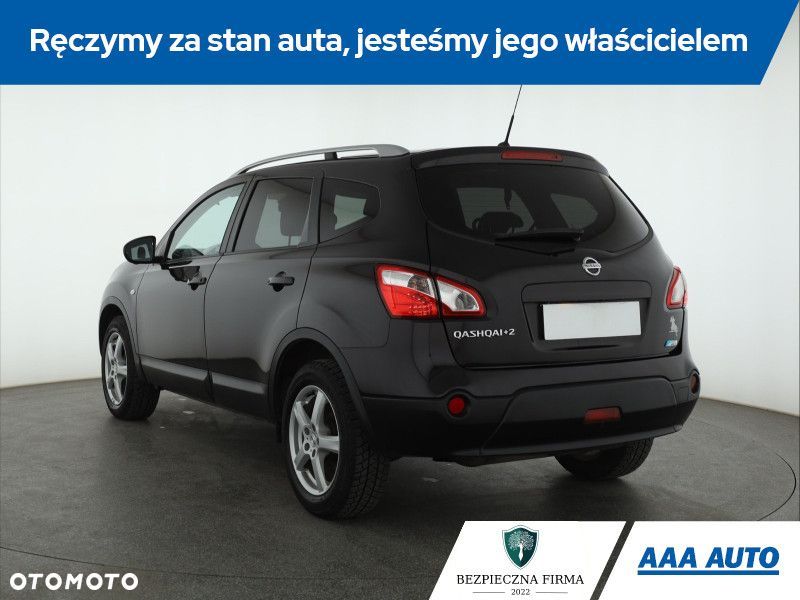 Nissan Qashqai+2 - 6