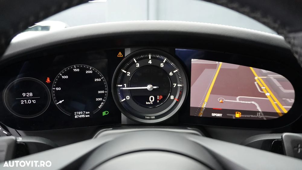 Porsche 911 Carrera PDK - 7