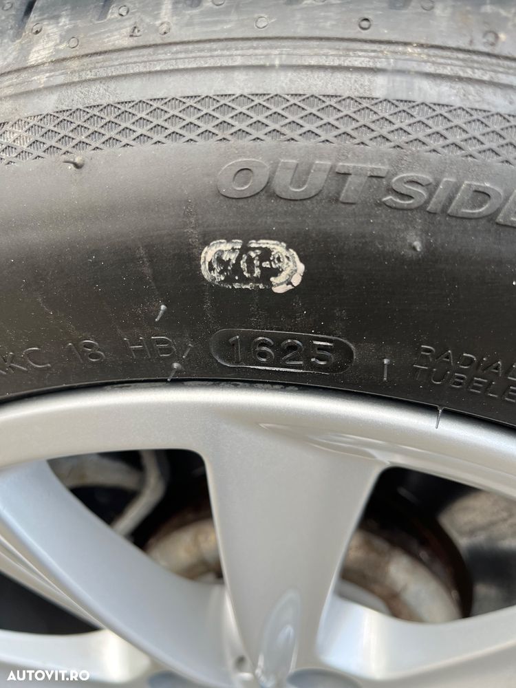 BMW Seria 5 518d Aut. - 36