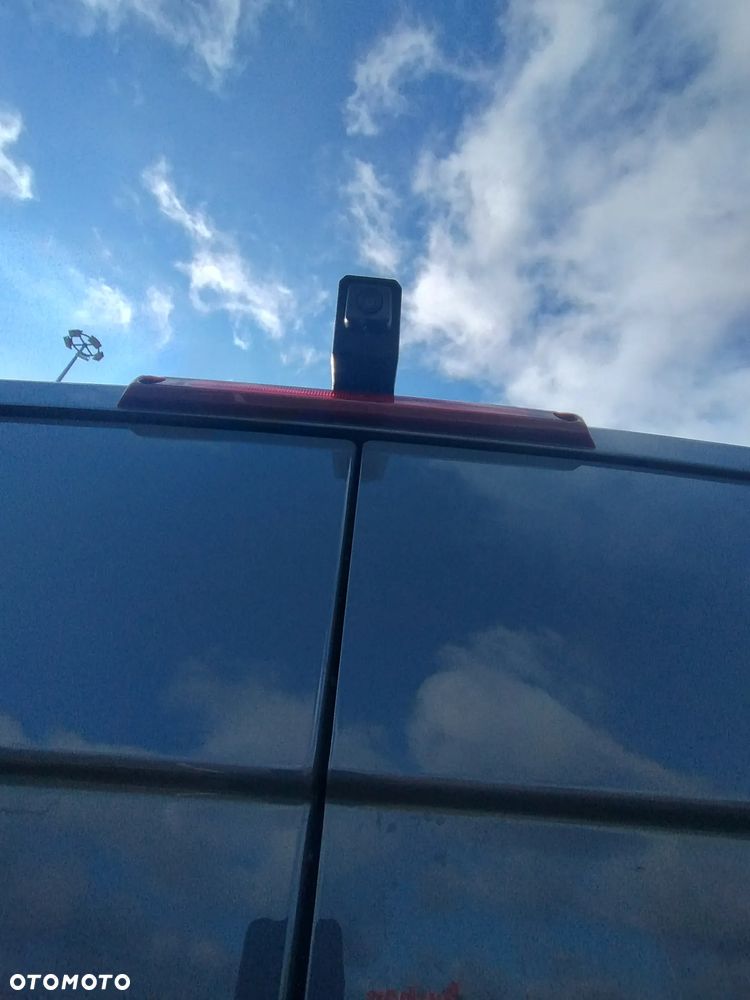 Nissan Interstar - 23