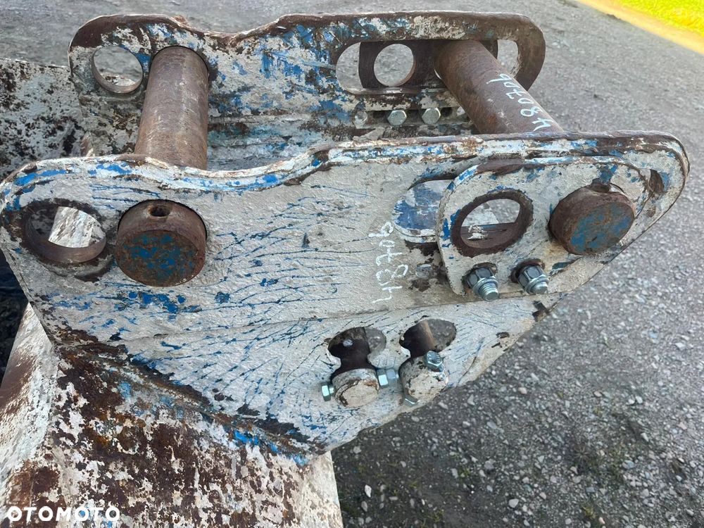 Łyżka dozownik pojemnik podajnk kosz zasypowy do wylewania betonu fi65mm fi80mmok. 0,8m. - 6