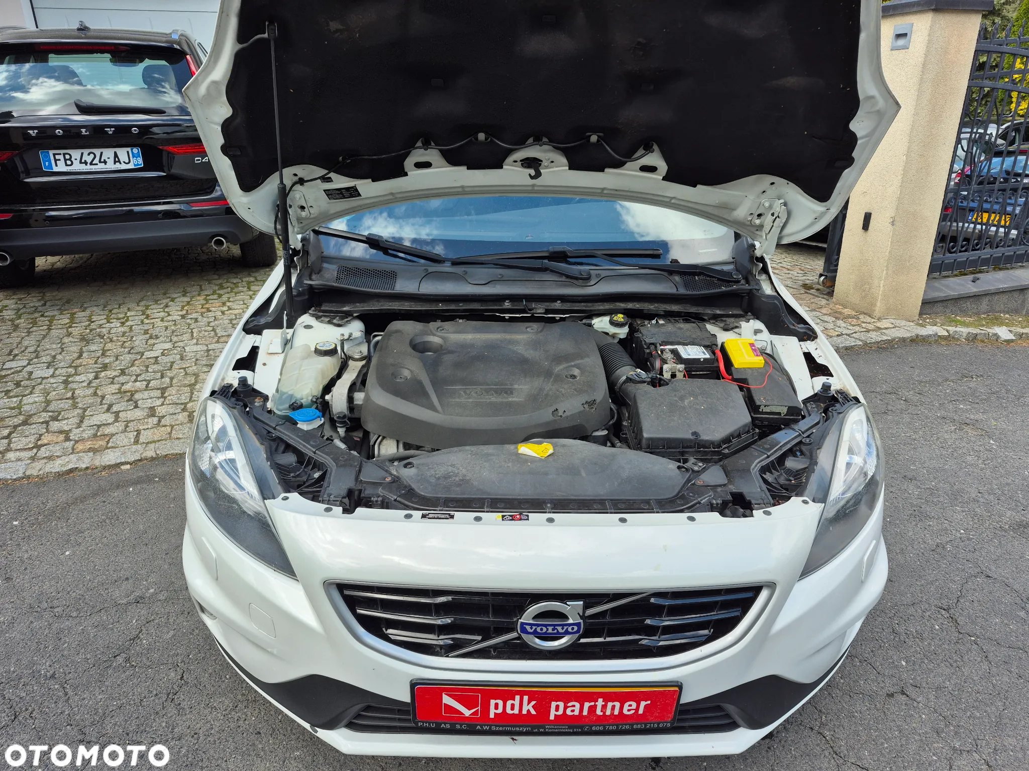 Volvo V40 D2 Drive-E R-Design Momentum - 21
