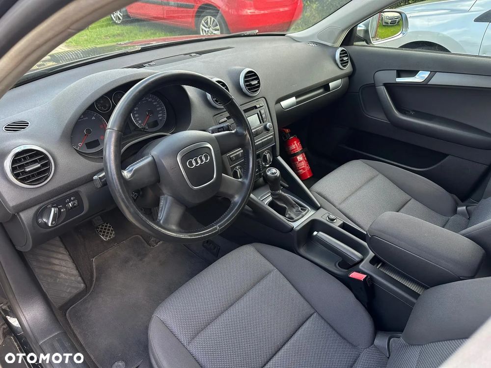 Audi A3 Sportback 1.6 TDI Attraction - 13
