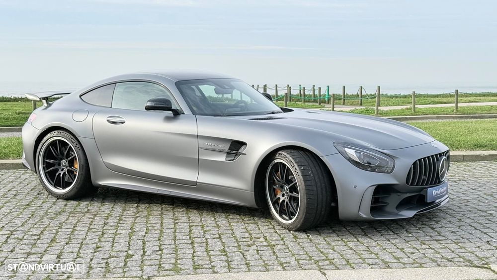Mercedes-Benz AMG GT R - 7