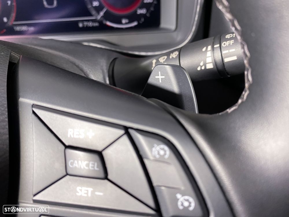 Nissan Juke 1.0 DIG-T DCT N-Connecta — fotografia 12