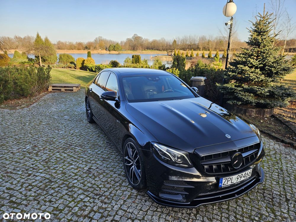 Mercedes-Benz Klasa E - 9