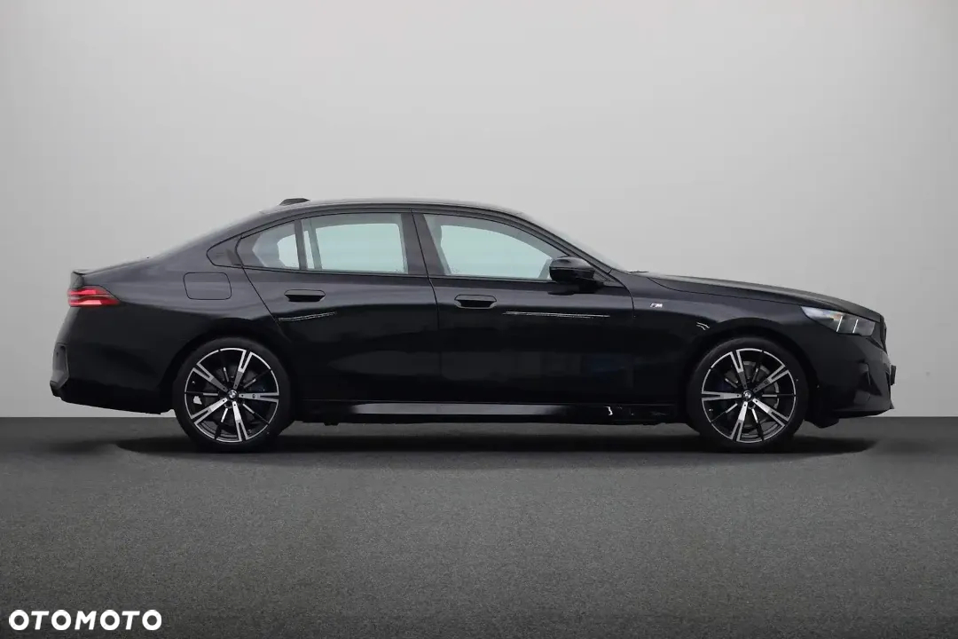 BMW Seria 5 520d xDrive mHEV M Sport - 5