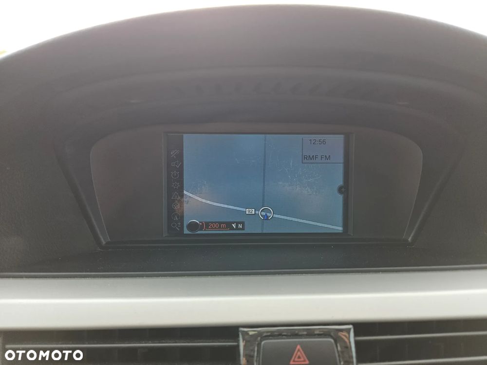 BMW Seria 3 318d - 12