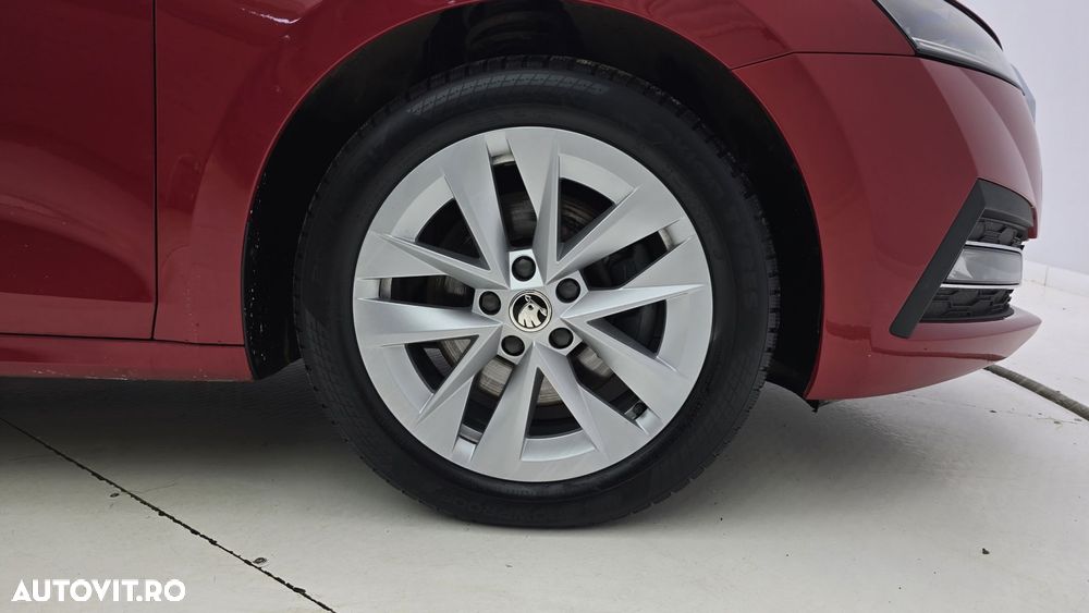 Skoda Octavia Combi 2.0 TDI DSG 4X4 Style - 23