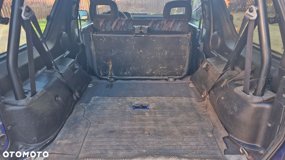 Opel Frontera 2.0 Sport - 17