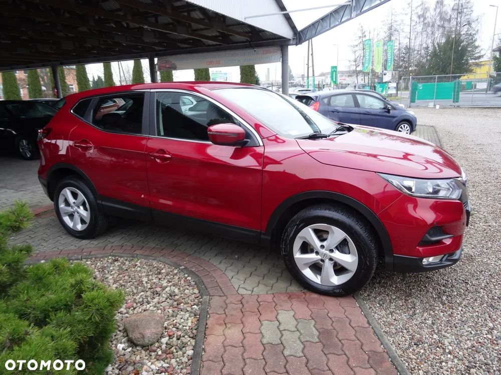 Nissan Qashqai 1.6 DCi N-Connecta - 4