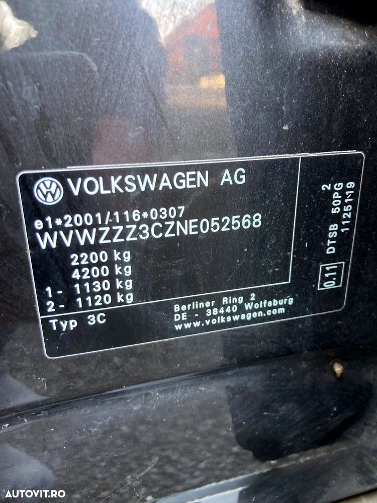 Volkswagen Passat 2.0 TDI SCR DSG Elegance - 23