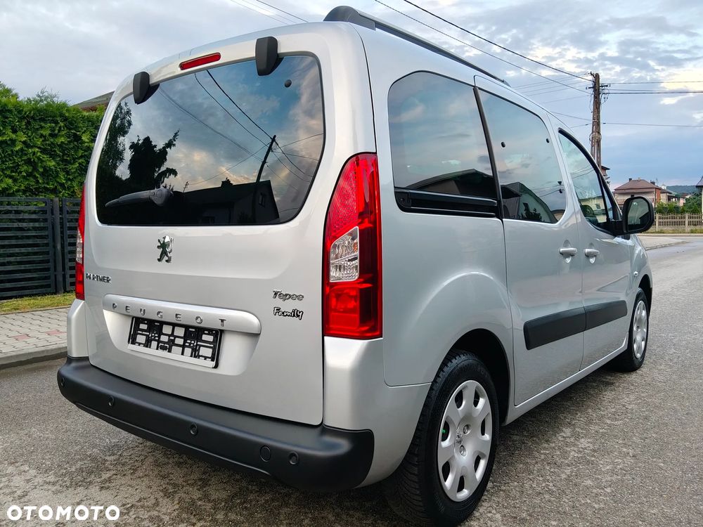 Peugeot Partner 110 Tendance mit Familien-Paket - 4