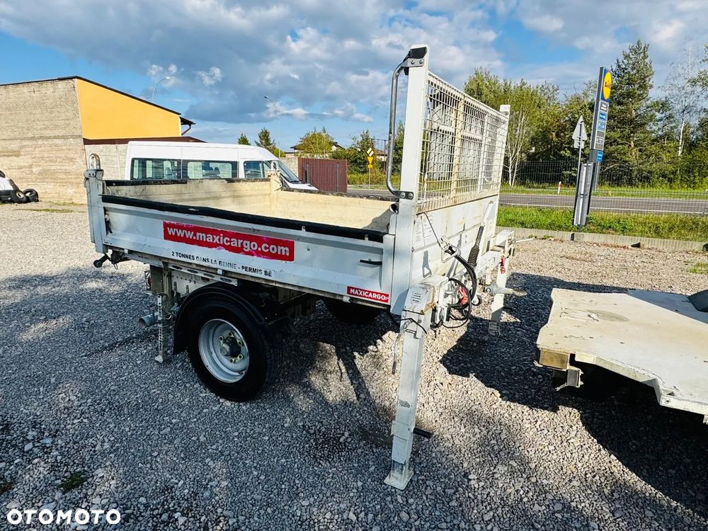 Iveco MAXICARGO - 12