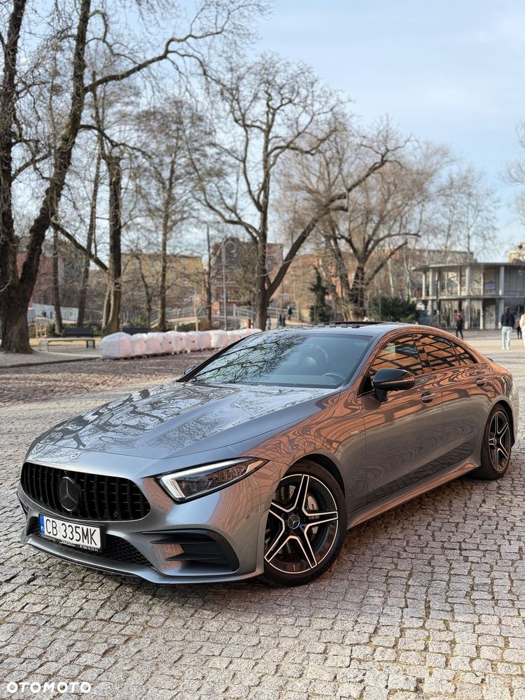 Mercedes-Benz CLS - 4