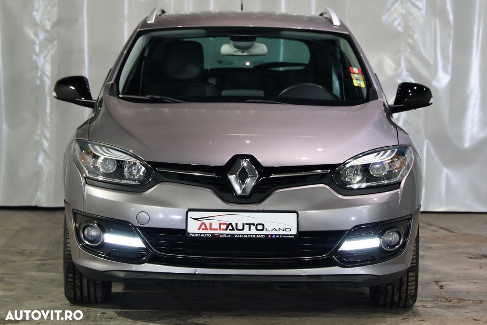 Renault Megane ENERGY dCi 110 Start & Stop Bose Edition - 36