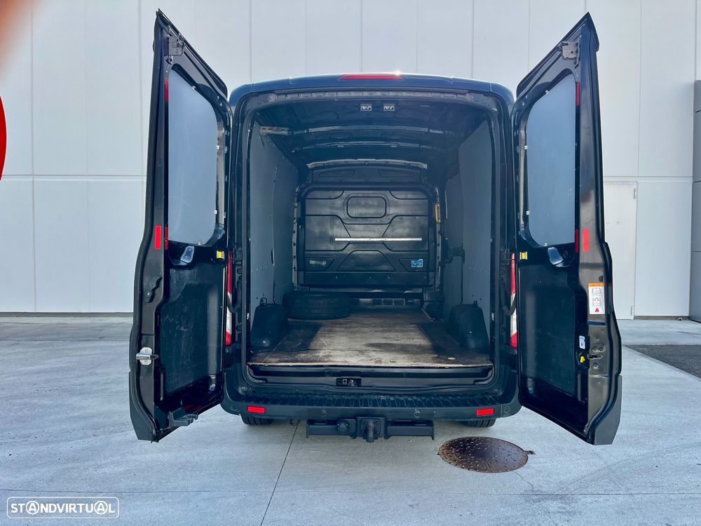 Ford Transit - 27