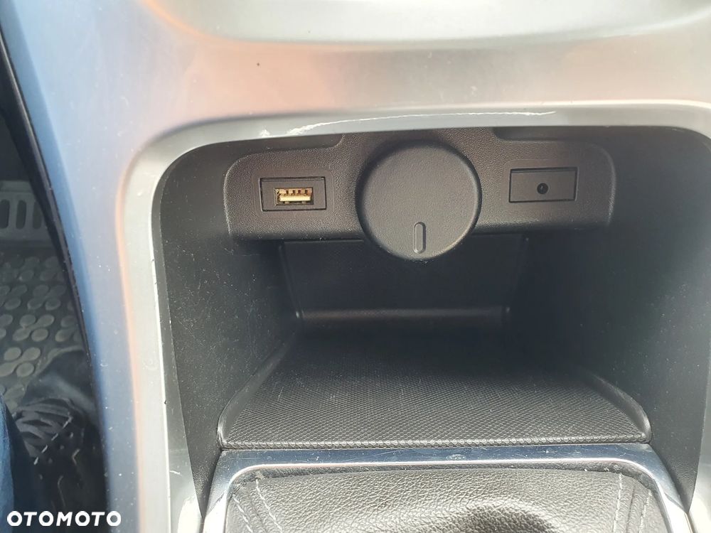 Opel Astra ver-iv-1-4-t-cosmo - 22