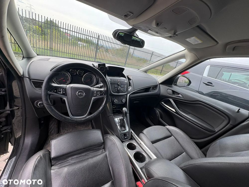 Opel Zafira 2.0 CDTI Cosmo - 8