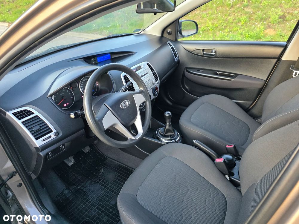 Hyundai i20 - 6
