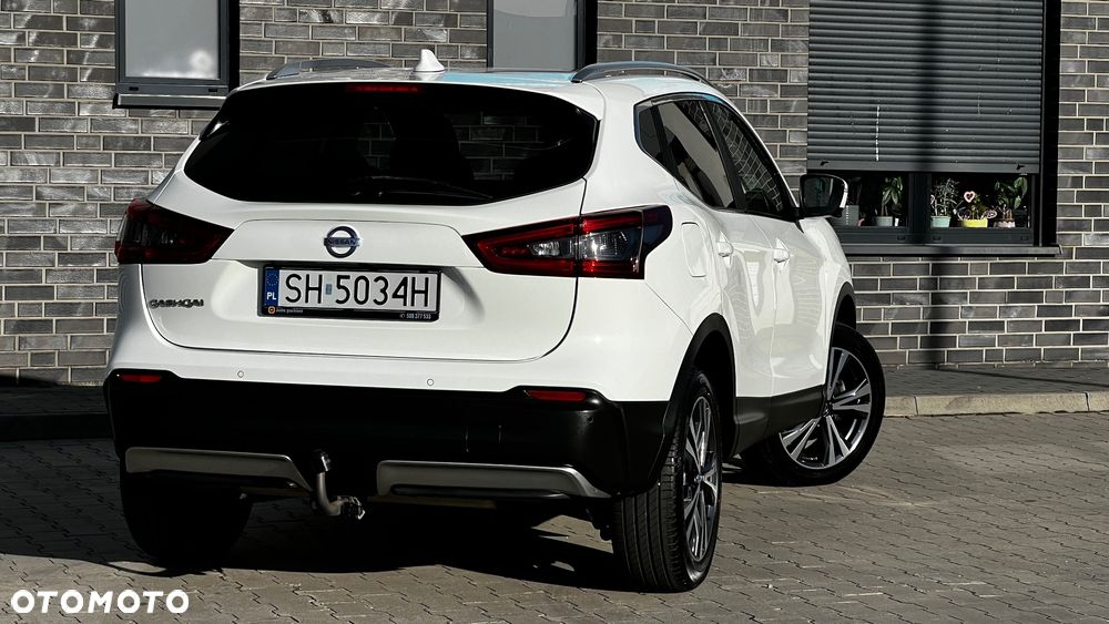 Nissan Qashqai 1.6 DIG-T N-Connecta - 23