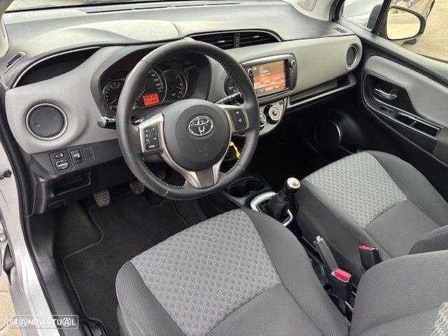 Toyota Yaris 1.0 VVT-i Comfort - 2