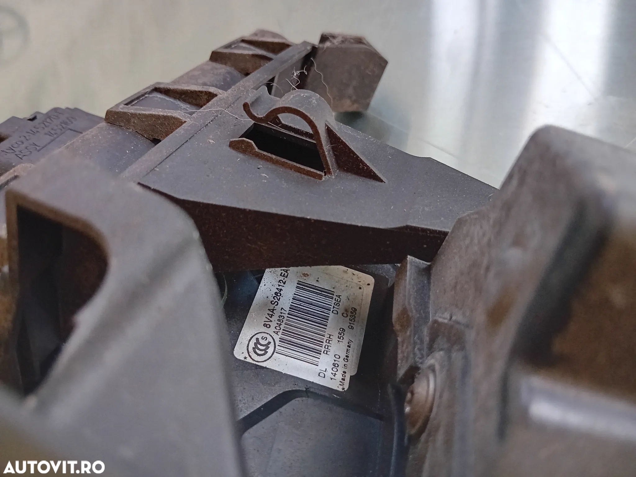 Broasca Blocator Incuietoare Stanga Dreapta Spate Ford Kuga 1 I Cod 8V4A-S26413-EA 8V4A-S26412-EA - 9