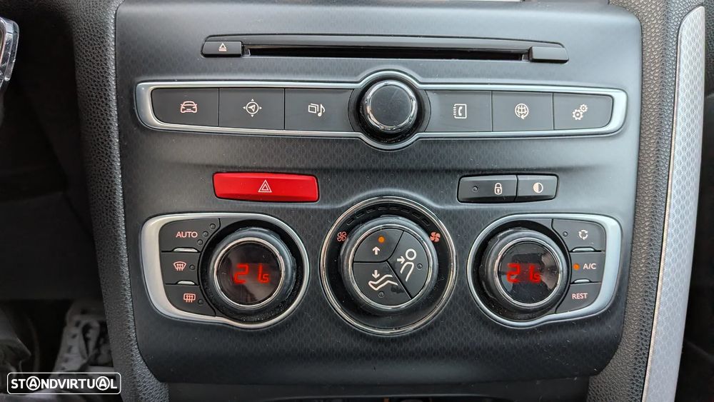 Citroën DS4 1.6 BlueHDi Chic - 11