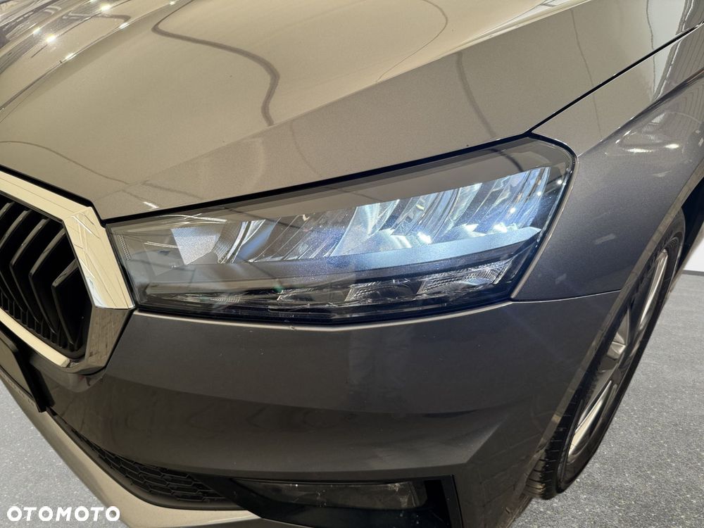 Skoda Fabia - 10