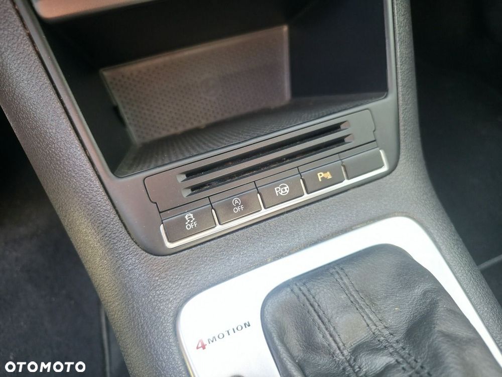 Volkswagen Tiguan - 19