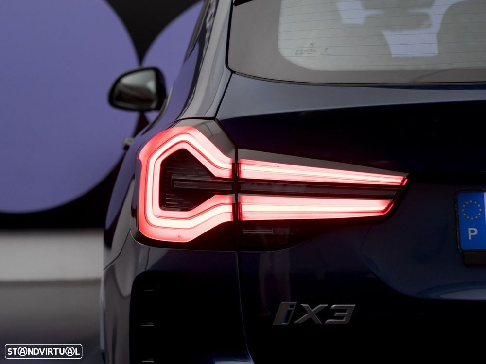 BMW iX3 M Sport Inspiring - 10