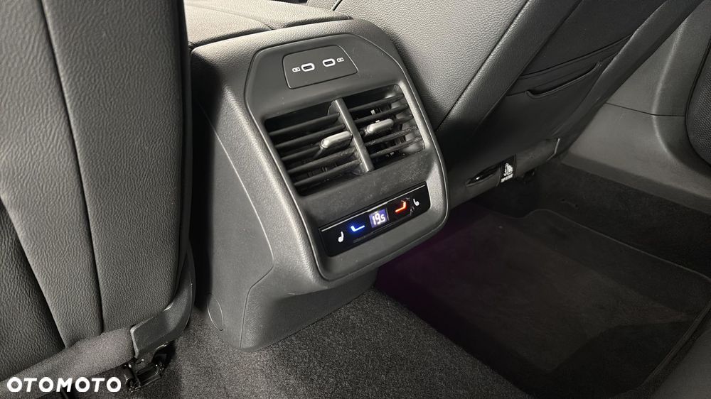 Skoda Superb 1.5 TSI mHEV L&K DSG - 19