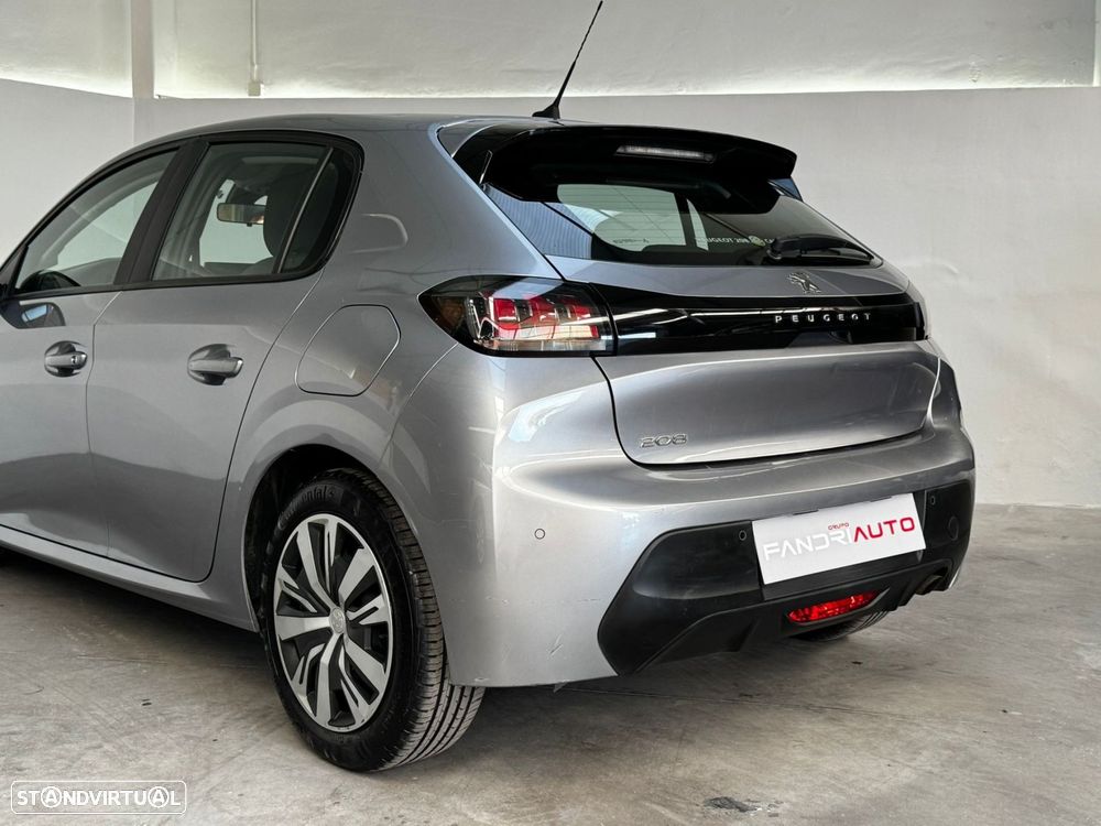 Peugeot 208 1.2 PureTech Active - 8