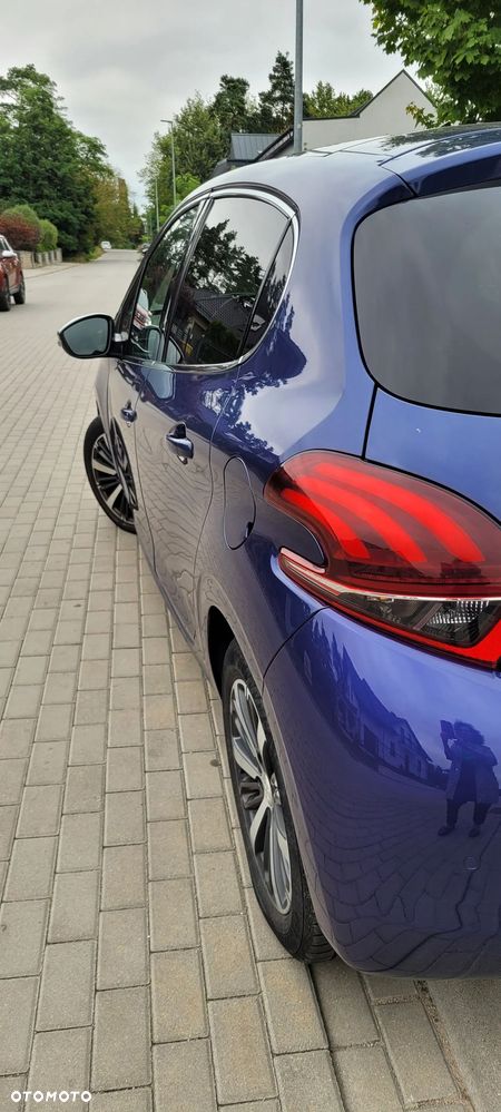 Peugeot 208 1.2 PureTech Allure - 26
