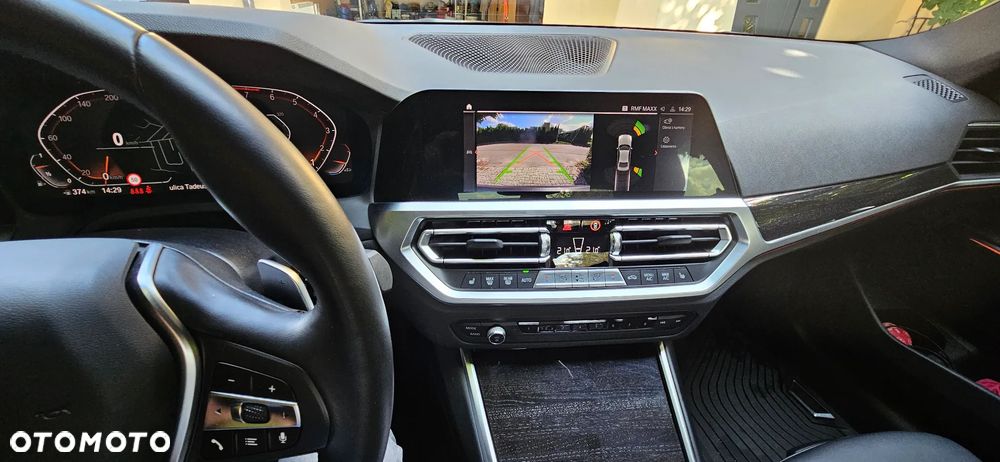 BMW Seria 3 330i xDrive M Sport sport - 13