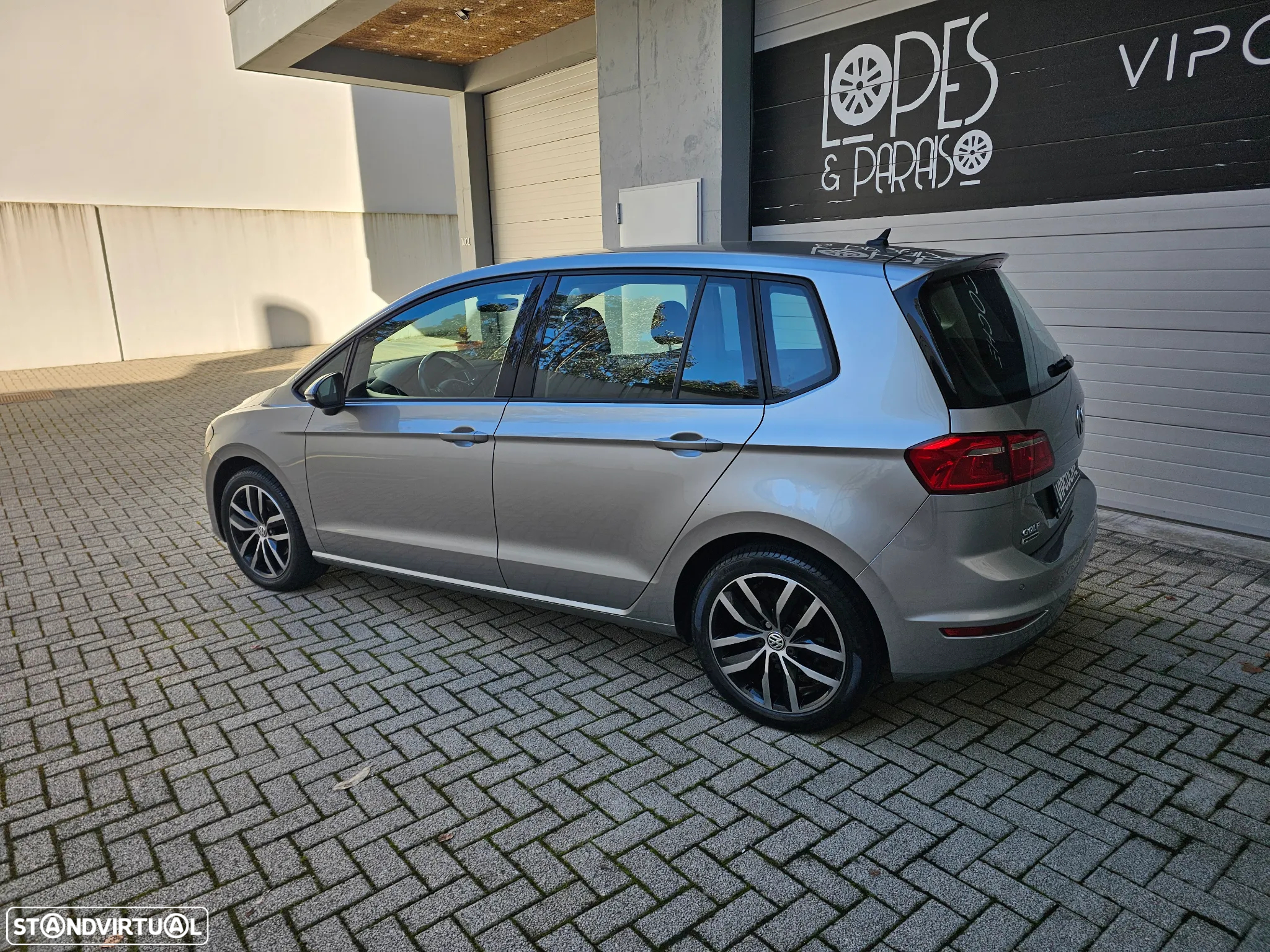 VW Golf 1.6 TDI Highline - 5