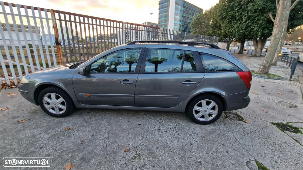 Renault Laguna Break 1.9 dCi Expression - 12