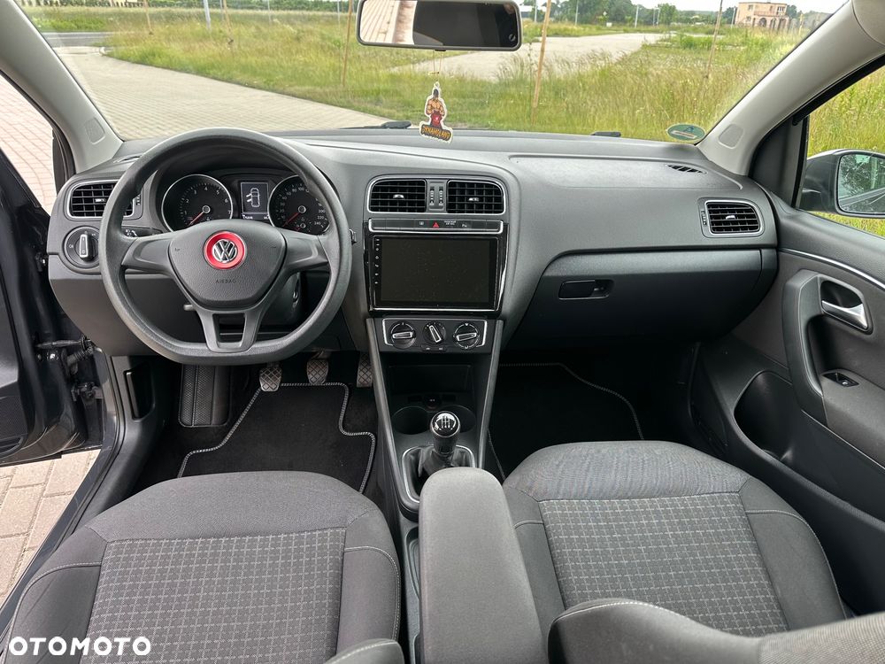 Volkswagen Polo - 34