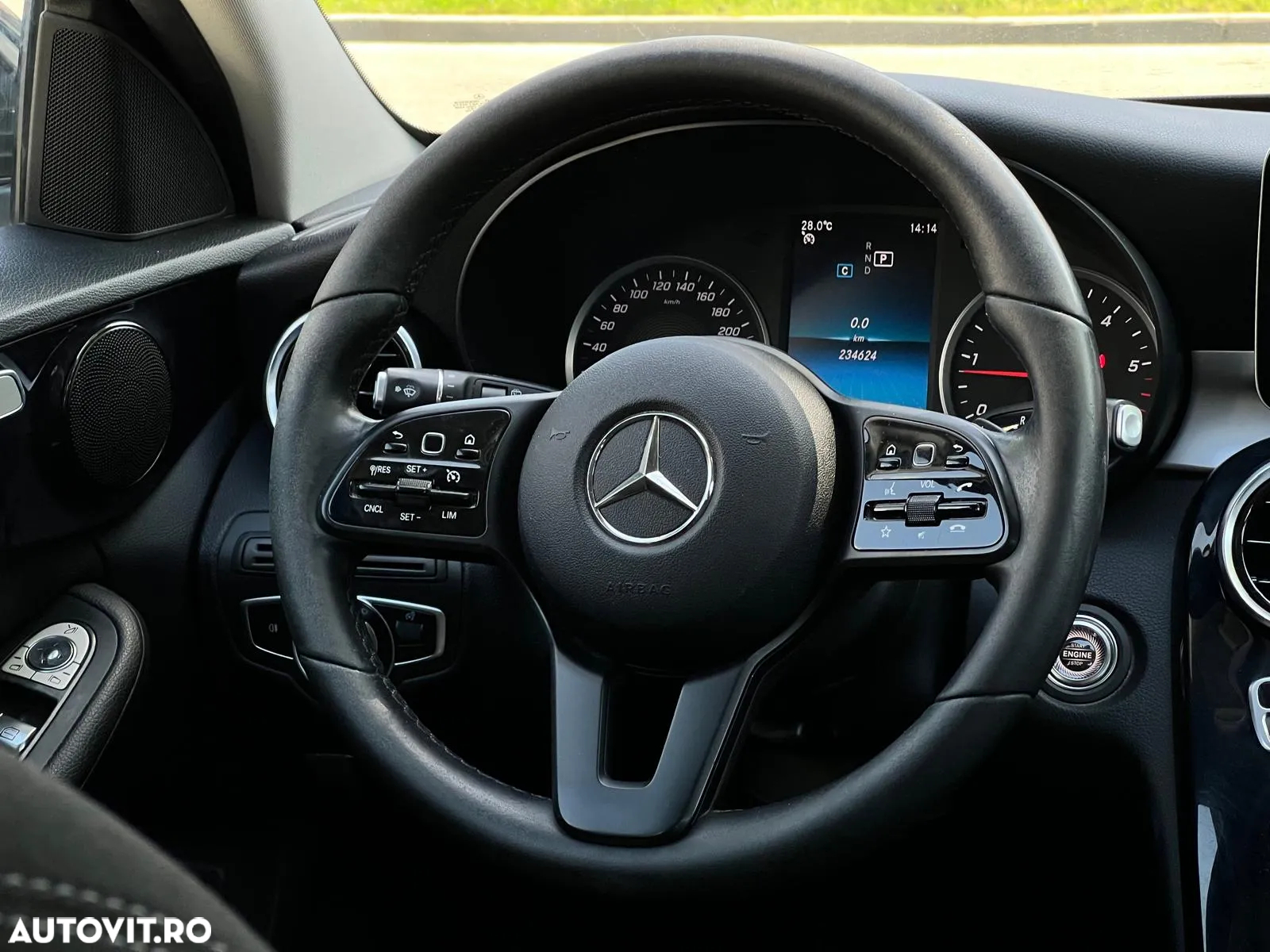 Mercedes-Benz C 180 d T 9G-TRONIC Avantgarde - 10