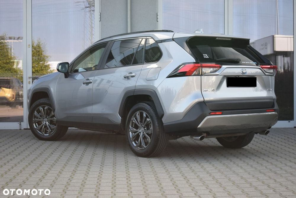 Toyota RAV4 - 9